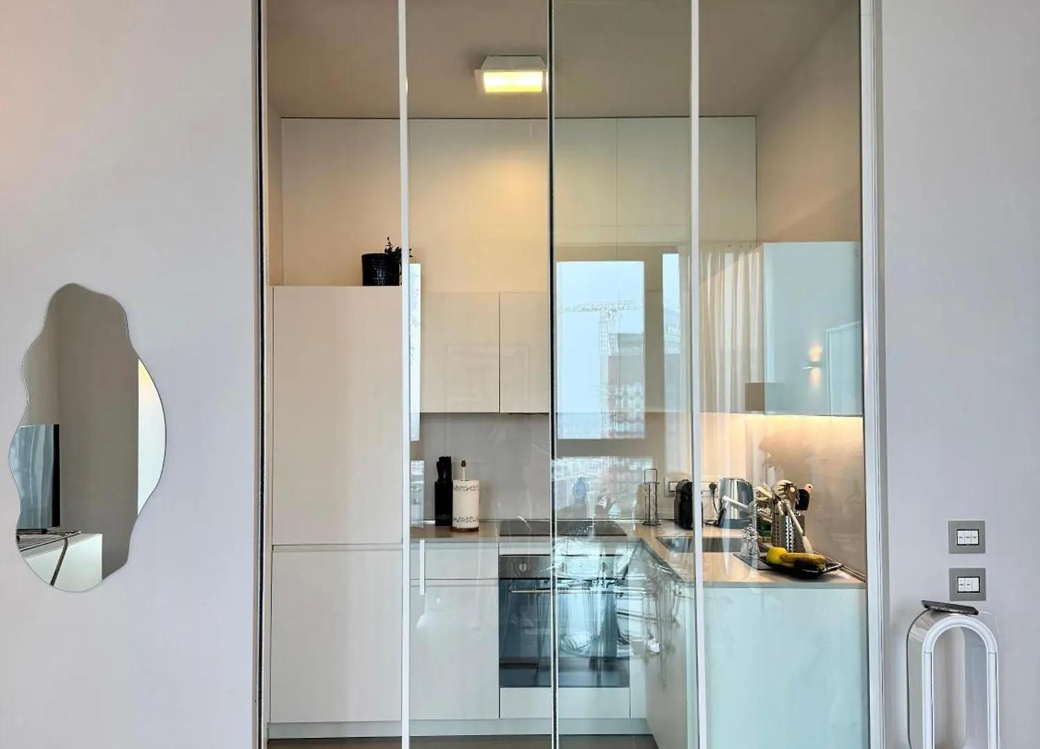 Solaria 18 Skyloft Lägenhet Milano 0*,